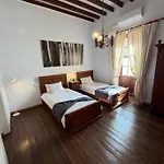 Casa Antigua בית נופש ארונה