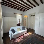 Casa Antigua ארונה
