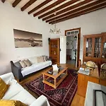 Casa Antigua *