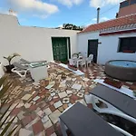 Casa Antigua *