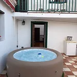 Casa Antigua * ארונה