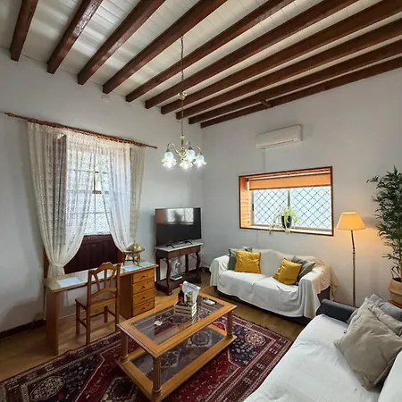 Semesterbostad Casa Antigua *